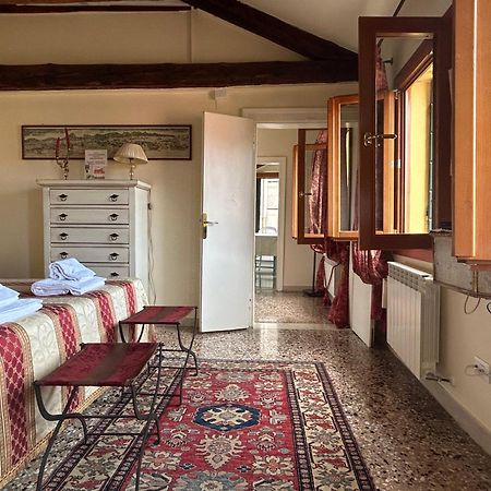 Emanuela'S Flat Apartment Венеция Екстериор снимка