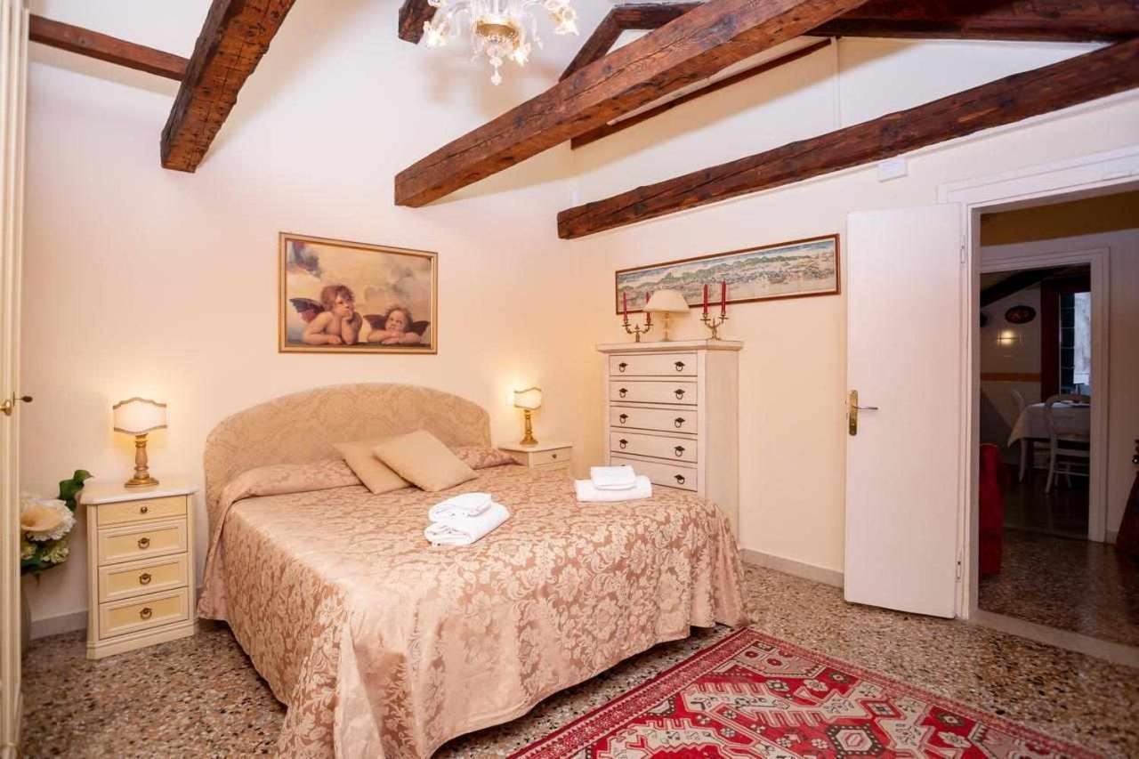 Emanuela'S Flat Apartment Венеция Екстериор снимка