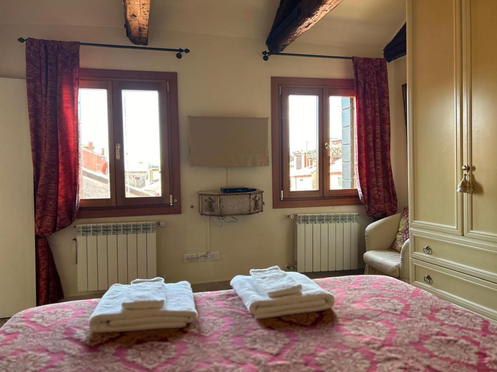 Emanuela'S Flat Apartment Венеция Екстериор снимка