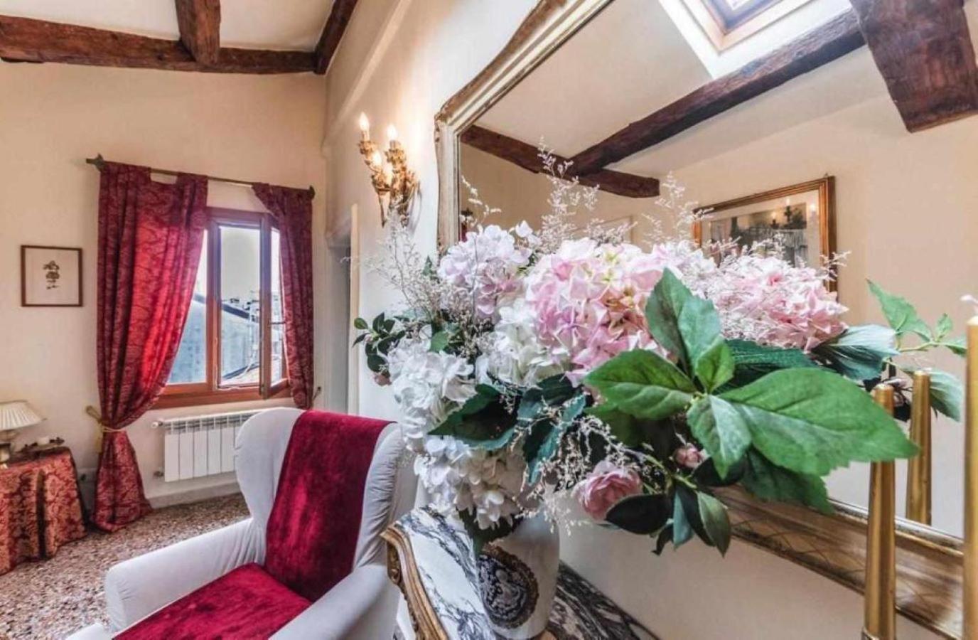 Emanuela'S Flat Apartment Венеция Екстериор снимка